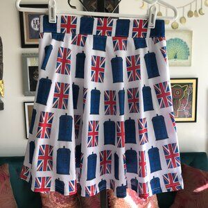 DR WHO Her Universe sz S Red Blue White TARDIS Union Jack Mini Skater Skirt